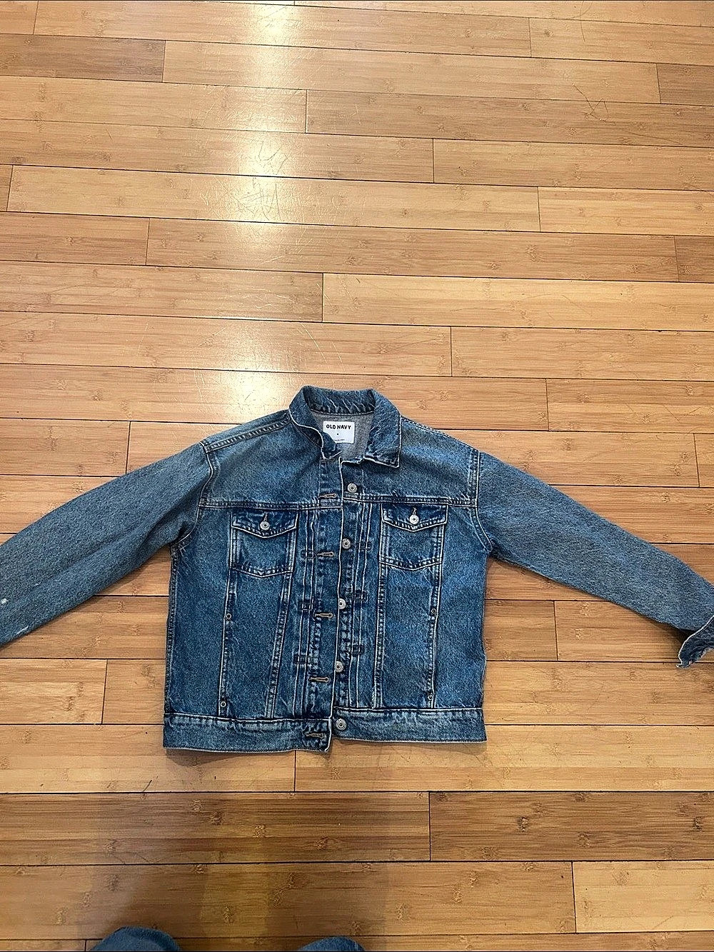 Old Navy Classic Denim Jacket Denim Trucker Jacket in Blue Size Medium